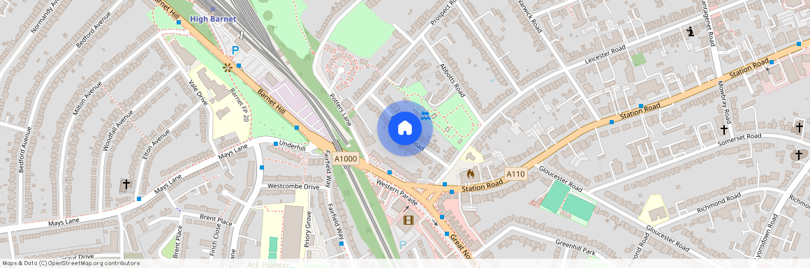 Highlands Road, Barnet EN5