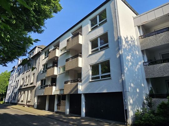 Gut geschnittene Wohnung mit ca. 86 m² Wohnfläche, 4 Zimmern und Balkon - Foto 1