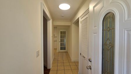 For Lease - 111 Bexhill Avenue Unit# Main, Toronto, Ontario - Photo 3