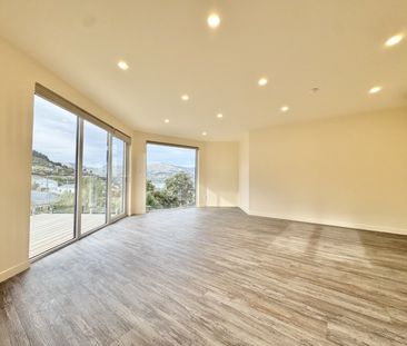 Unit 2, 16a Cornwall Road, Lyttelton, Banks Peninsula - Photo 6