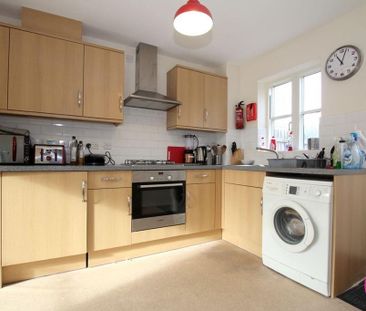 1 bedroom in a house share to rent - Photo 4