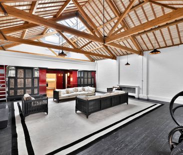 Vine Yard, London, SE1 1QL - Photo 1