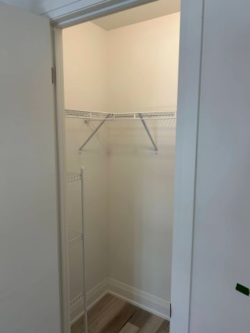 For Lease - 3250 Carding Mill Trail Unit# 221, Oakville, Ontario - Photo 4