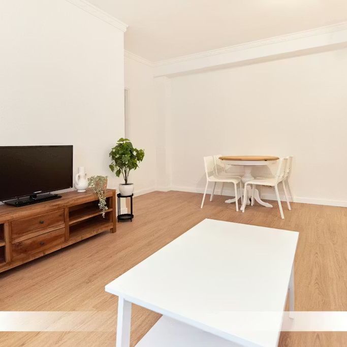 Calle Párroco Antonio González Abato, Sevilla, Andalusia 41013 - Photo 1