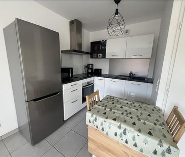 2 pièces - Meublé - 41,9 m² - 3ème étage - Colocation non autorisée - Photo 2