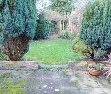 Reginald Road, Northwood, HA6 - Photo 3