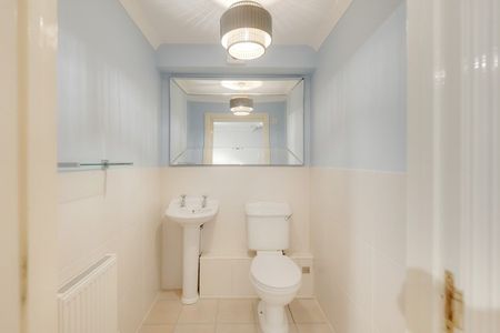 3 Bed End Terrace - Photo 4