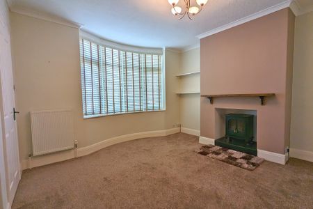 14 Thorpe House Avenue, S8 - Photo 5