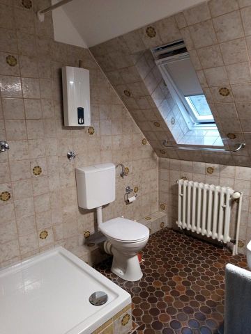 60 qm Ein-Zimmer Dachapartment, Bottrop - Eigen, Nähe Stadtwald - Photo 3