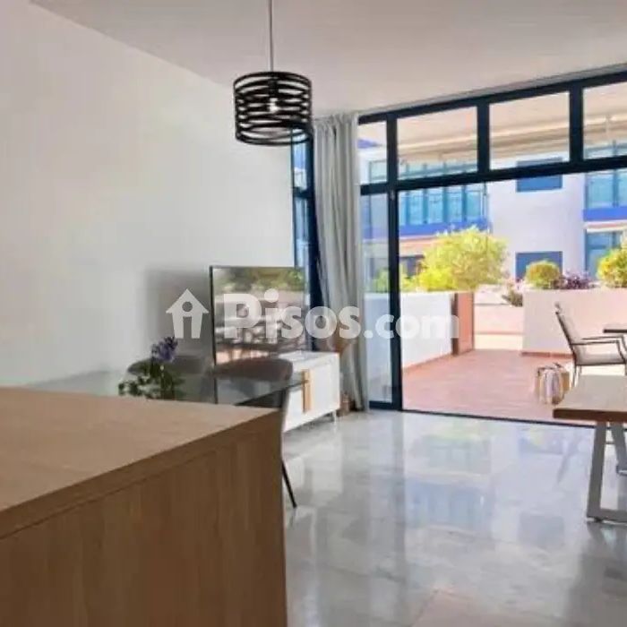Piso en alquiler en Calle Cambriles - Photo 1
