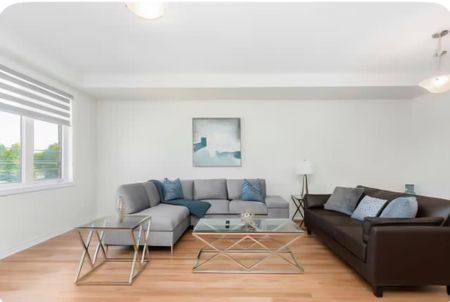 For Lease - 2078 Fairmont Common, Burlington, Ontario - Photo 3