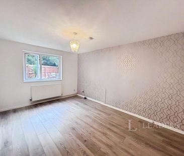 2 bedroom property to rent - Photo 1