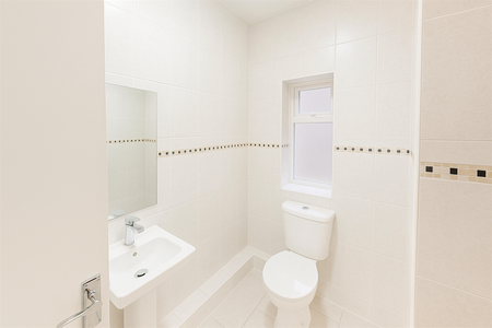 Seven Sisters Road, N7, London - Photo 2