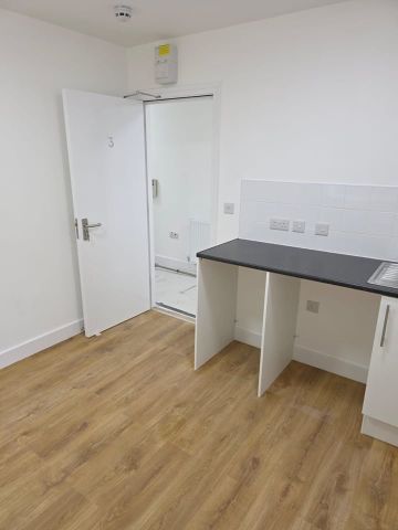 Room in a Shared Flat, Freeland Road, W5 - Photo 5