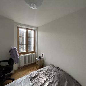 En plein centre - Photo 2