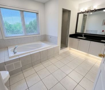 For Lease - 35 Waite Crescent, Whitchurch-Stouffville, Ontario - Photo 6