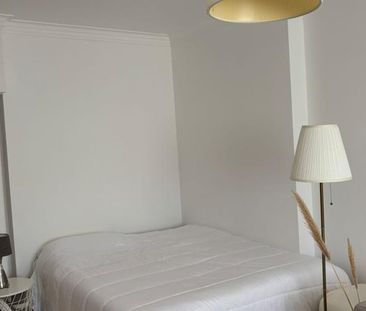Room close to Egas Moniz and FCT - Photo 3
