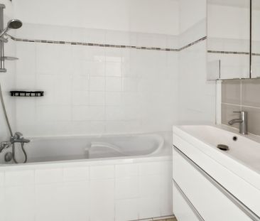 Appartement à louer 2 pièces • 44,98 m2 Évry - Photo 2