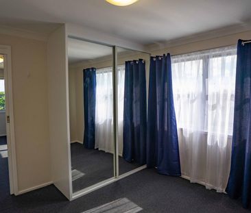 44 Ashford Parade - Photo 6