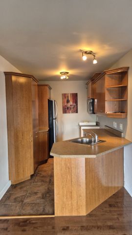 Crois. du Louvre, J4Y 0B7, Brossard - Photo 5