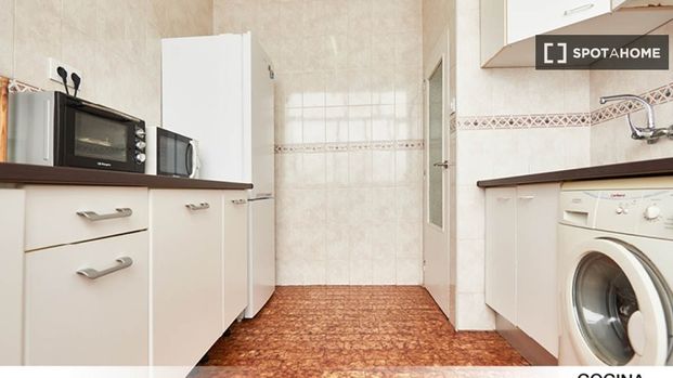 seville, Andalusia 41013 - Photo 1