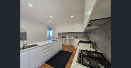 $360 per week - Photo 5