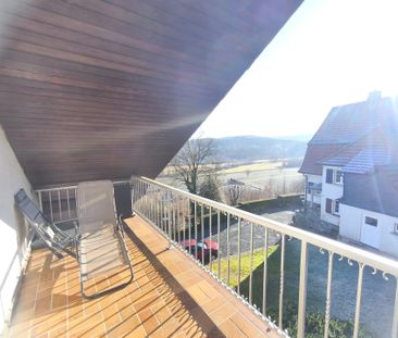 Gemütliche Dachgeschosswohnung mit Panoramablick in ruhiger Lage vo... - Photo 4