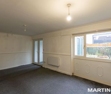 3 bedroom terraced house to rent - Photo 3