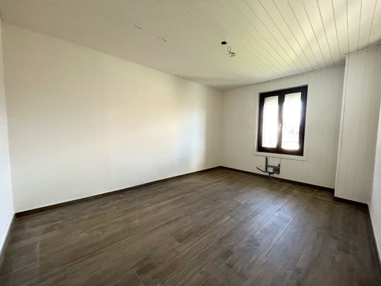 Bel appartement de 5 pièces avec mezzanine à Mézières (VD) - Foto 1