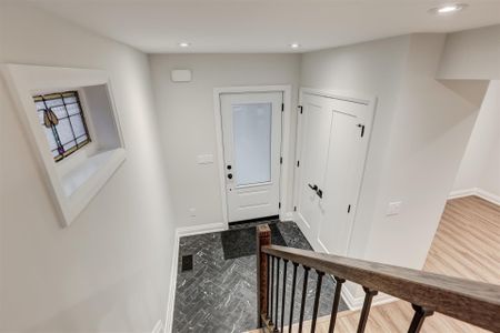 For Lease - 257 Westmount Avenue, Toronto, Ontario - Photo 2