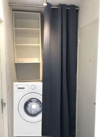 Location Appartement 1 pièce 25m² GRENOBLE 38000 - Photo 4