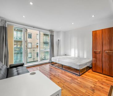 Studio to rent - Photo 4