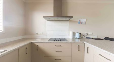 Modern Home in Huntington - Photo 2