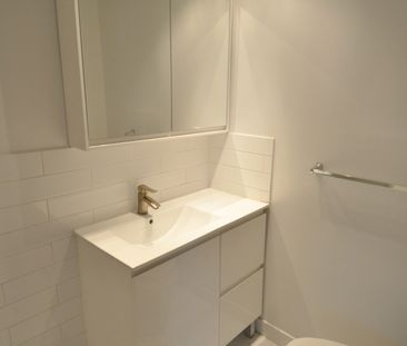 For Lease - 271 Albany Avenue Unit# 2, Toronto, Ontario - Photo 2