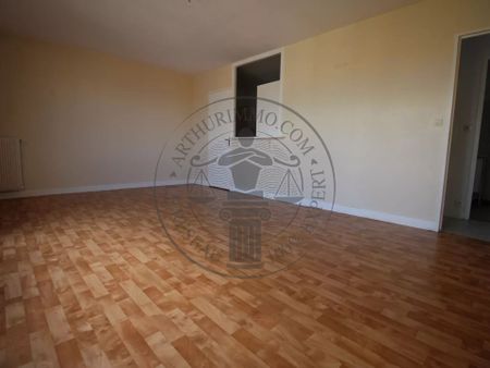 Location Appartement 2 pièces 50 m2 à Dourdan - Photo 2