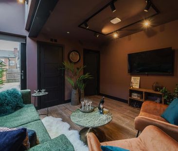 1 bedroom in a house share to rent - Photo 2