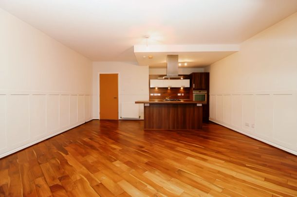 2Bedrooms, 2Bathrooms - Photo 1