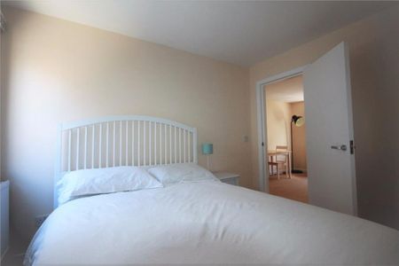 1 bed flat for rent in West End - Photo 3