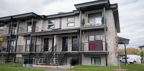 Beau Logement 1 Chambre - Hull - Photo 2