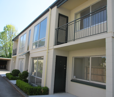 2 Bedroom, Neat & Tidy in Central City - Photo 1