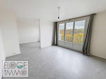 Location Appartement 4 pièces 70m² ROUEN 76000 - Photo 2