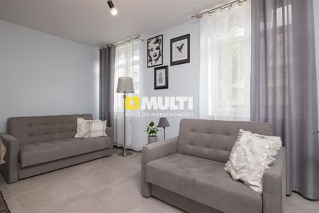 Atrakcyjna kawalerka w nowoczesnym budynku - Photo 3