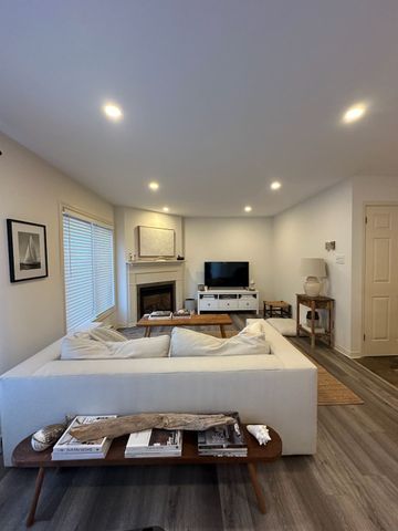 For Lease - 378 Mariners Way, Collingwood, Ontario - Photo 4