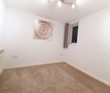 3 bedroom apartment to rent - Photo 2