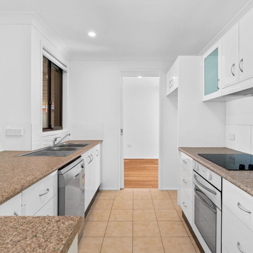 Neat As A Pin - Photo 1