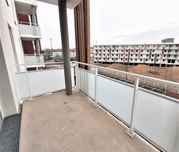 Location Appartement 3 pièces 59m² NIMES 30000 - Photo 4