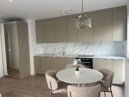 Mieszkanie na wynajem - Zdjęcie 3