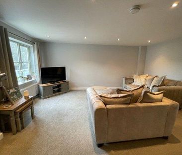 3 bedroom terraced house to rent - Photo 4