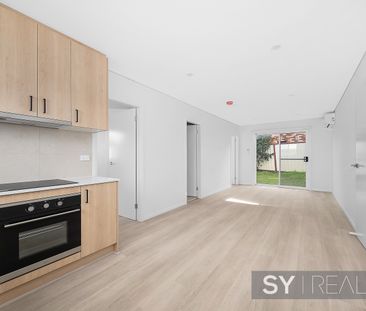 213A Wentworth Avenue, Pendle Hill NSW 2145 - House For Rent | Domain - Photo 5