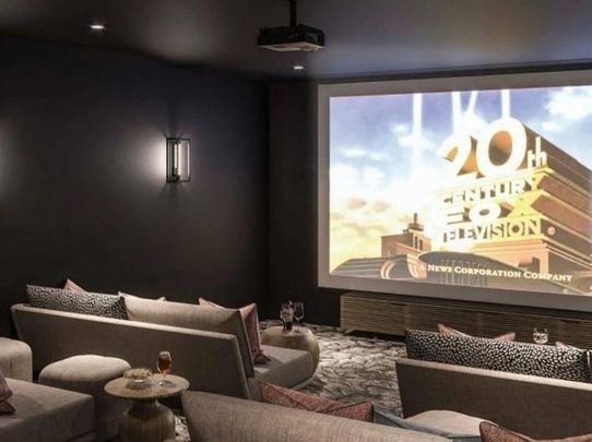 Skyline Apartment, 11 Makers Yard, London E3 - Photo 1